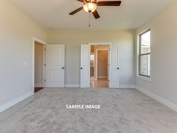 4th image of 2618 Moriches Ct