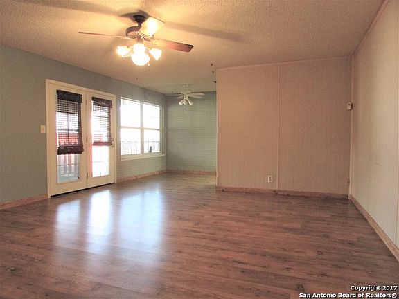 5th image of 5515 Castle Pond Dr
