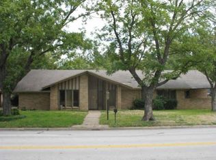 3003 S Fielder Rd, Arlington, TX 76015