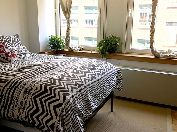 4th image of 404 E 76th St APT 6J