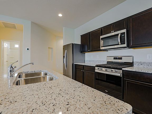 4th image of 30861 W Columbus Ave