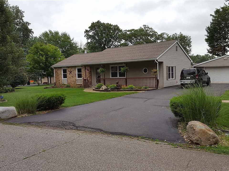 2nd image of 519 S York Rd