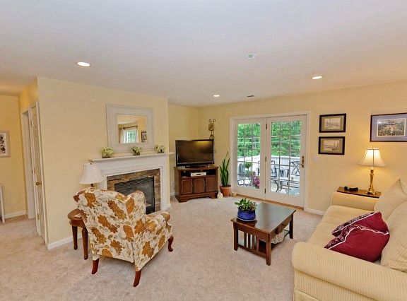 5th image of 38 Knollwood Holw