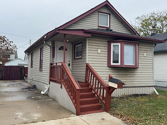 2nd image of 1178 White Ave