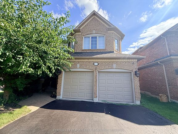 2nd image of 1 Castle Green Dr