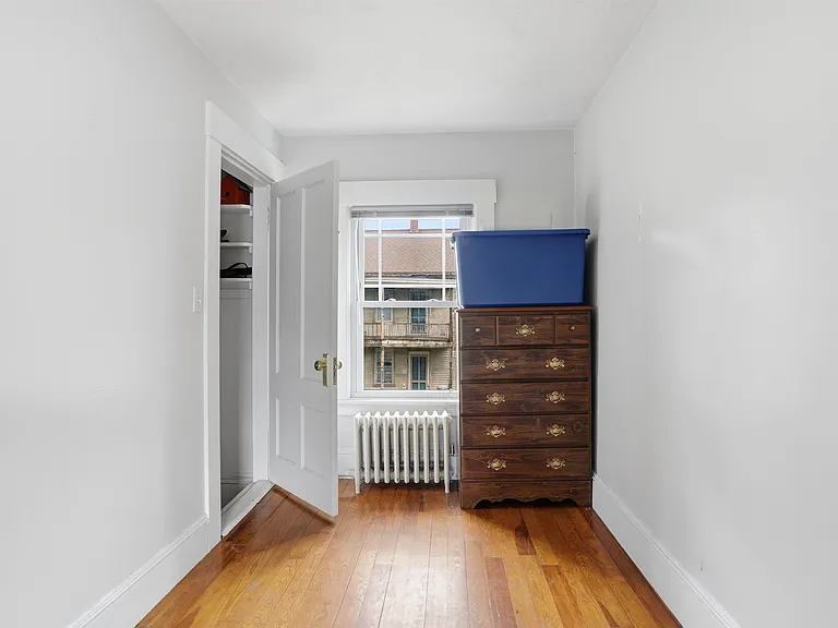747 Union St #2 — Photo 14