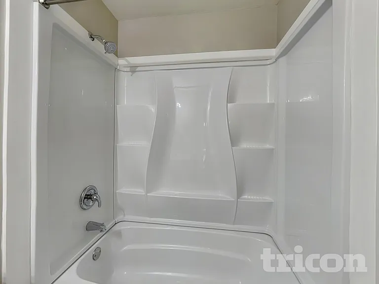 4900 Valley Trail Ct — Photo 13