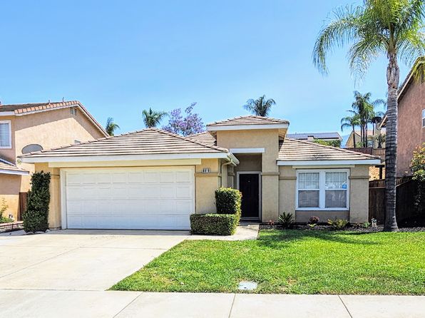 8819 Dahlia Dr