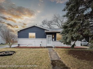 4808 Lowcroft Ave, Lansing, MI 48910