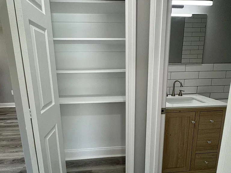 907 Edgevale Ter — Photo 15