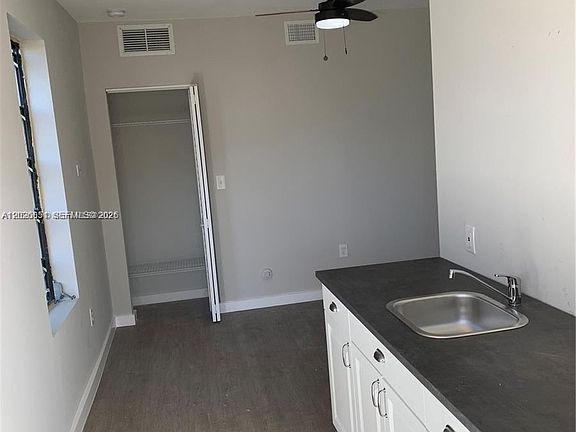 2nd image of 2932 NW 16th Ave #2B