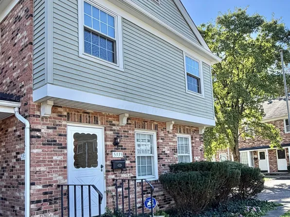 5335 Yorkshire Village Ln #C-29, Columbus, OH 43232