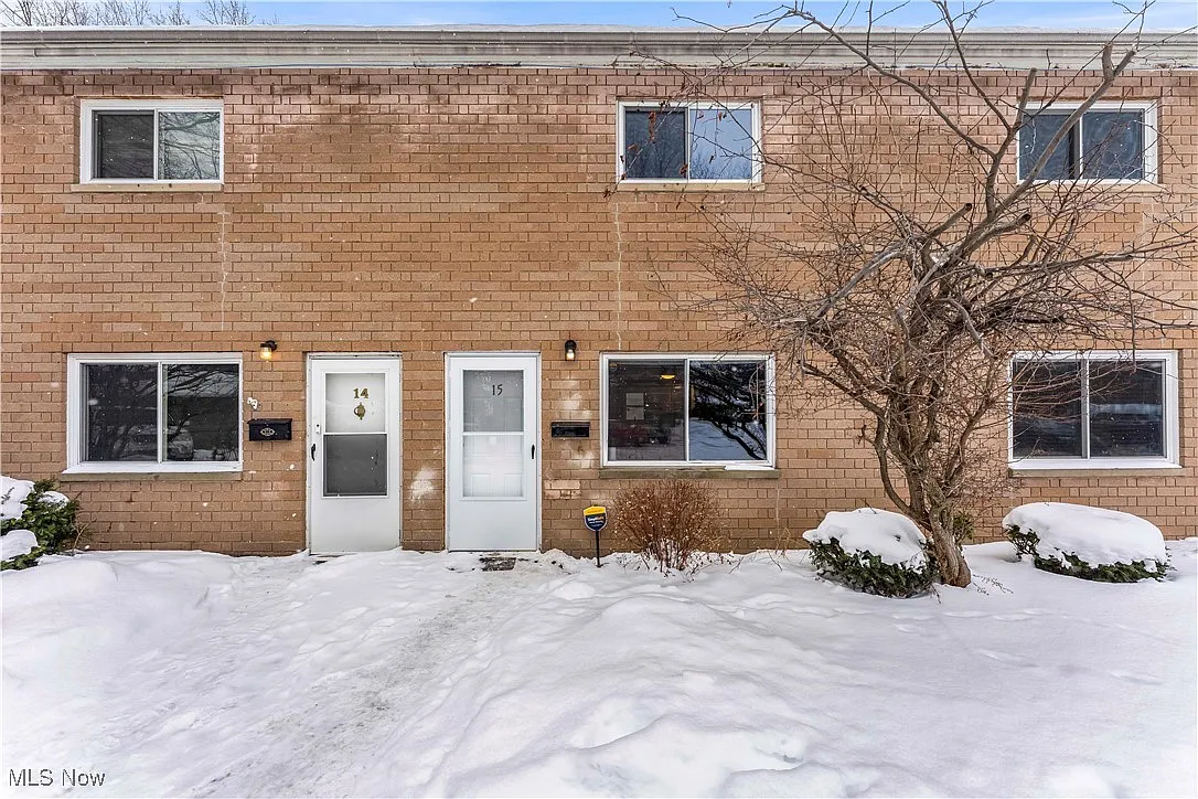 797 Babbitt Rd APT 15 photo 1