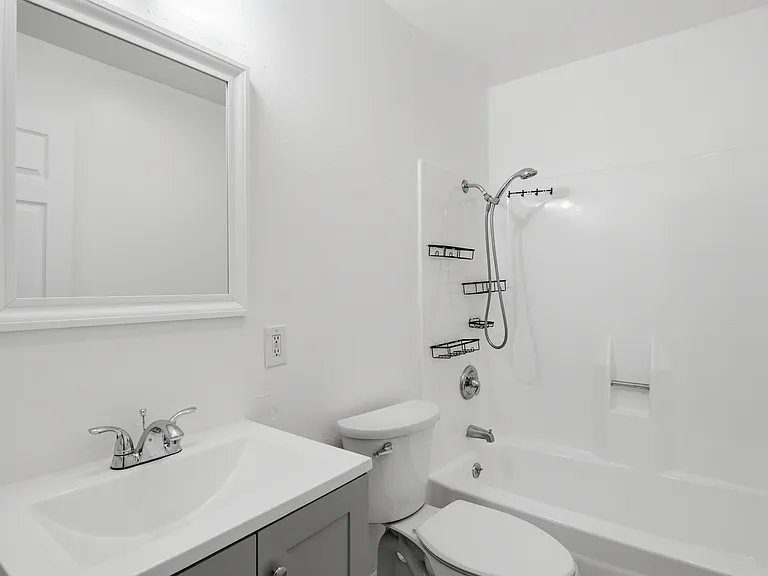 340 Industrial Parkway — Photo 16