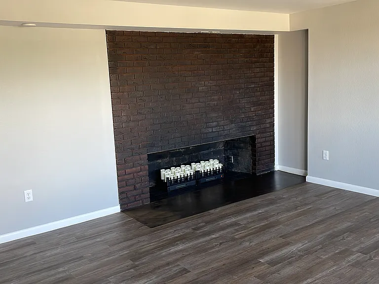 2455 University Heights Ave — Photo 6
