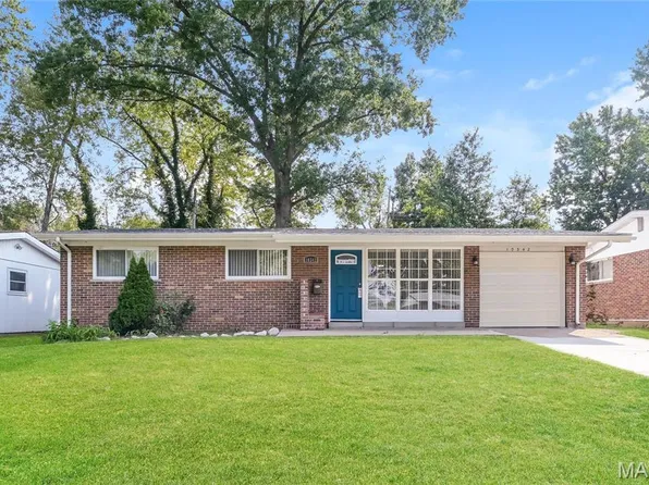 10342 Edgefield Dr, Saint Louis, MO 63136