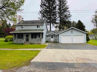 408 Garfield St, Luther, MI 49656