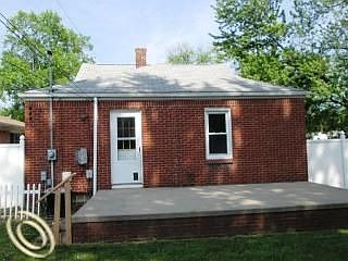 5th image of 6855 Fenton St