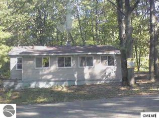 1321 Hillcrest St, Harrison, MI 48625