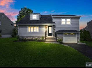 71 Karen Dr, Clifton, NJ 07013