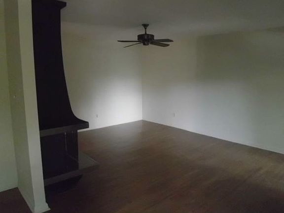 3rd image of 512 Westwood Dr