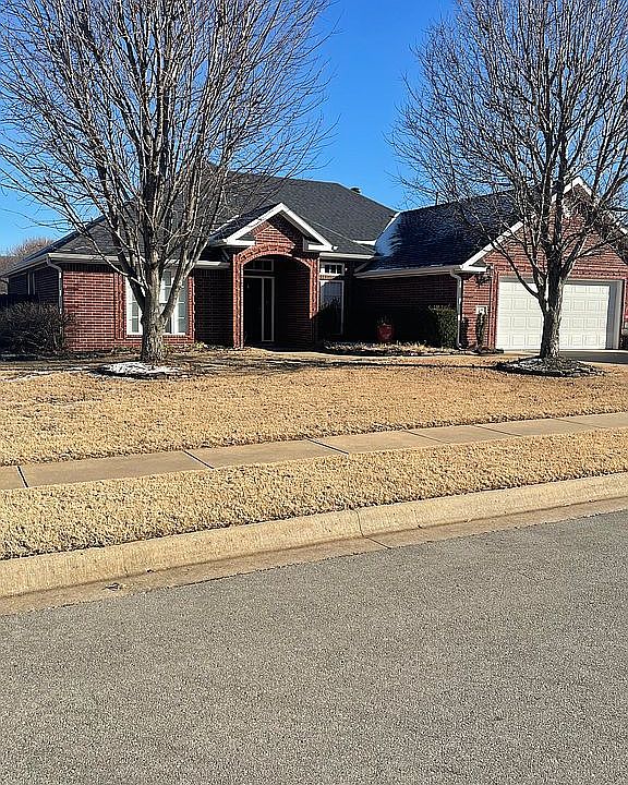 2nd image of 246 S Sundown Dr