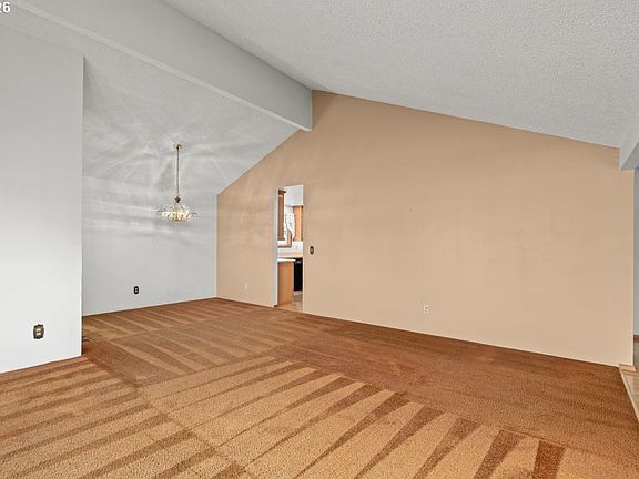 5th image of 2276 B St