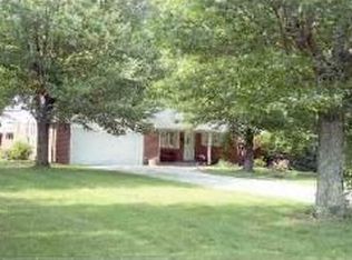 22091 Ester Ridge Rd, Sunman, IN 47041