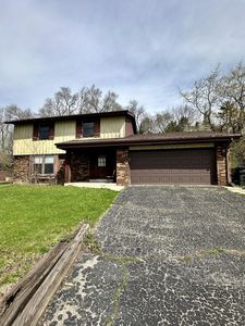 8008 Gina DRIVE, Racine, WI, 53406