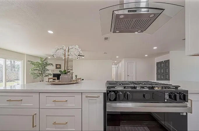 2306 Parana Dr — Photo 17