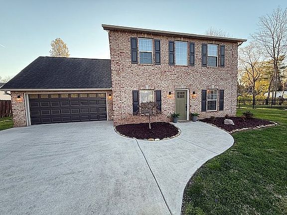 2nd image of 5509 Fenway Ln