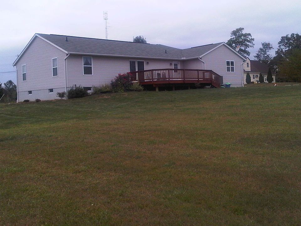 2nd image of 9821 Hulbert Rd