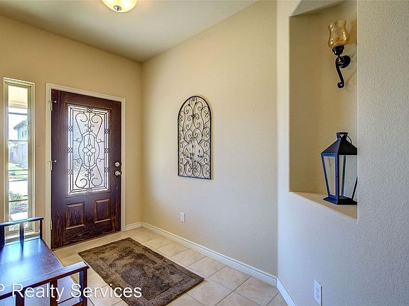 2nd image of 3208 Sunny Hill Way