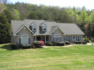 377 Ealey Town Rd, Greeneville, TN 37743