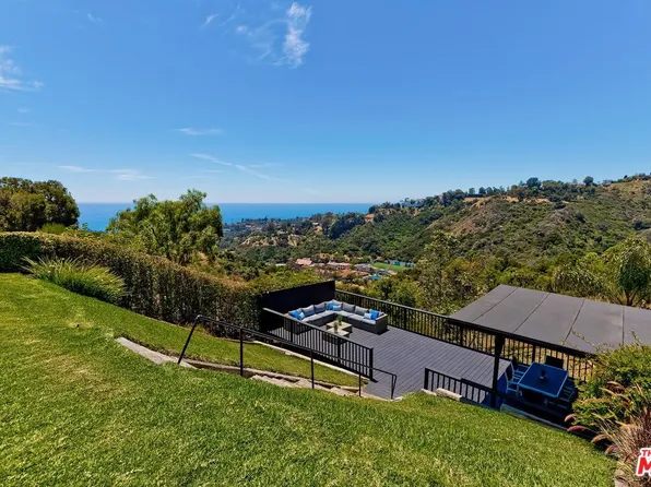 823 Enchanted Way, Pacific Palisades, CA 90272