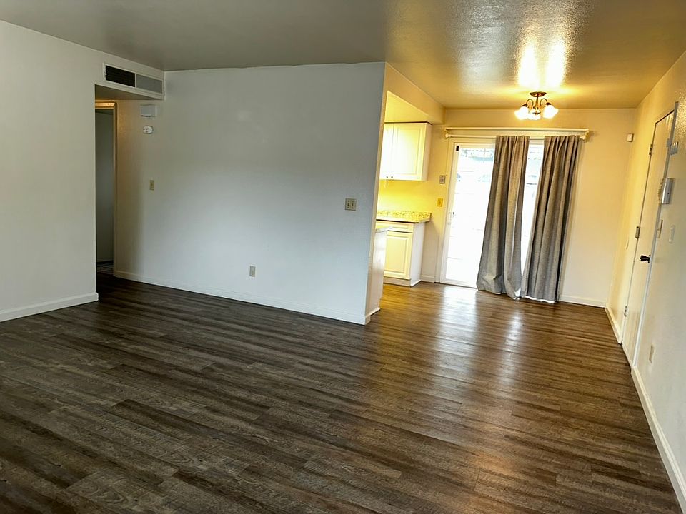 Dining room area