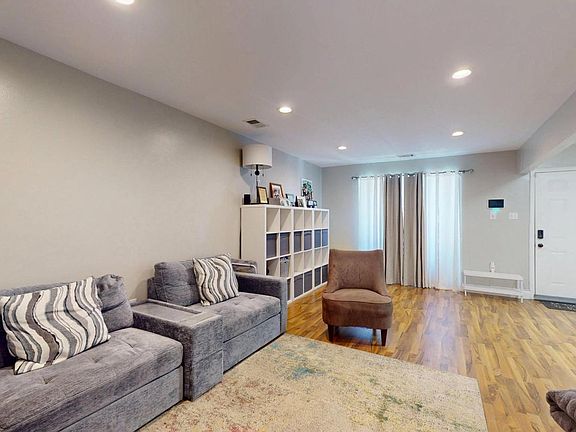 3rd image of 7629 Arbory Ct #68