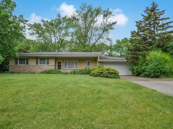826 S Addison Rd, Bensenville, IL 60106