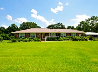 714 Harther Dr, Jacksonville, NC 28540