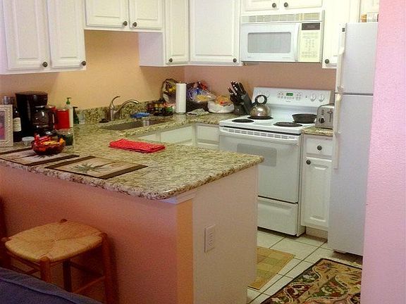 3rd image of 13500 Sandy Key Dr #106