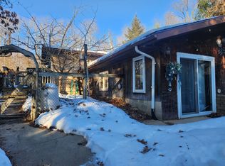 W5244 Oak Tree Ln, Princeton, WI 54968