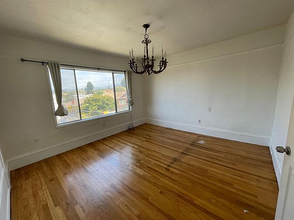 Bedroom 1 Front bdrm