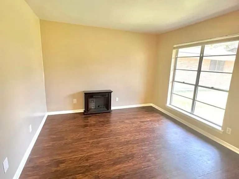 812 Wainwright St #10 — Photo 13