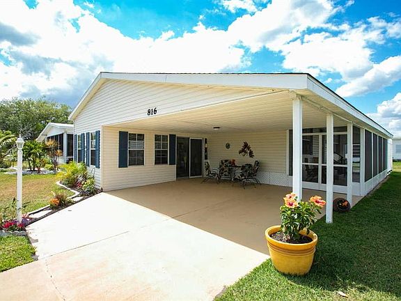 3rd image of 816 Oriole Cir