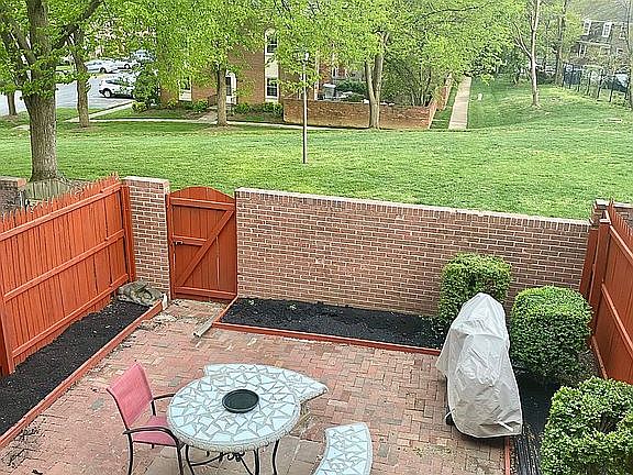 5th image of 4356 Greenberry Ln