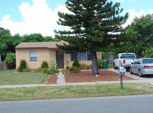 1229 S East St, Lake Worth, FL 33460