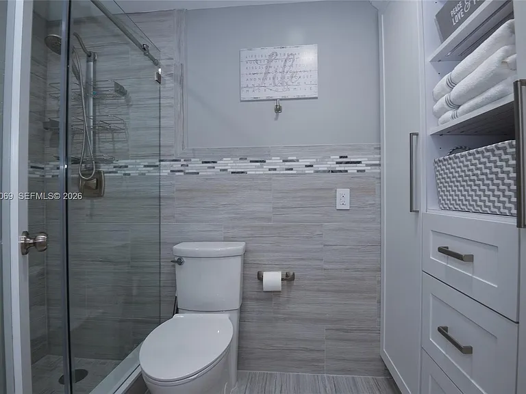 3505 S Ocean Dr #Penthouse 12 — Photo 11