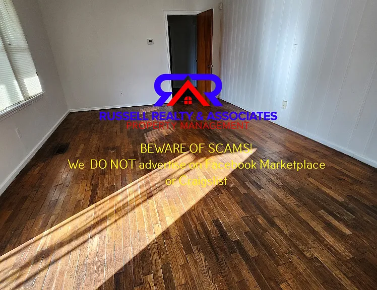 705 Jackson Blvd — Photo 4