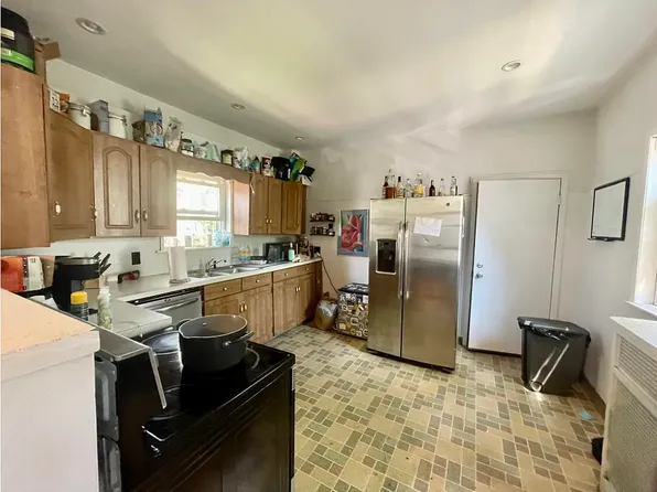 17 Curtis Ave #2B, Somerville, MA 02144