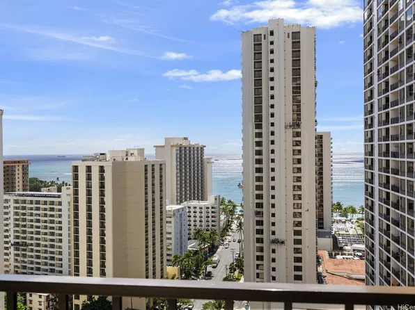 201 Ohua Ave #T2-2412, Honolulu, HI 96815